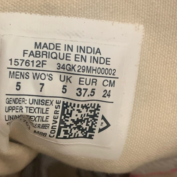 Converse - Picture 8 of 8